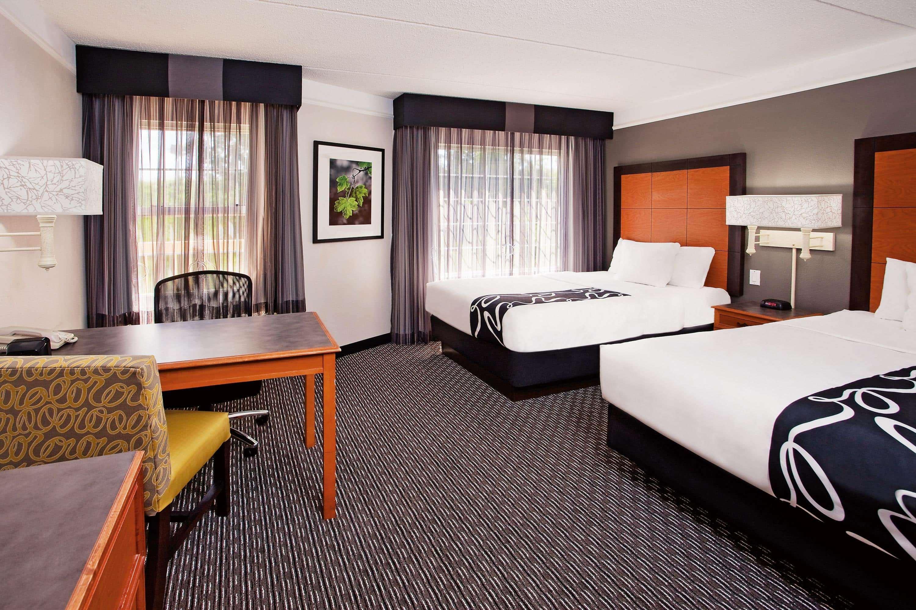 La Quinta By Wyndham Hotel